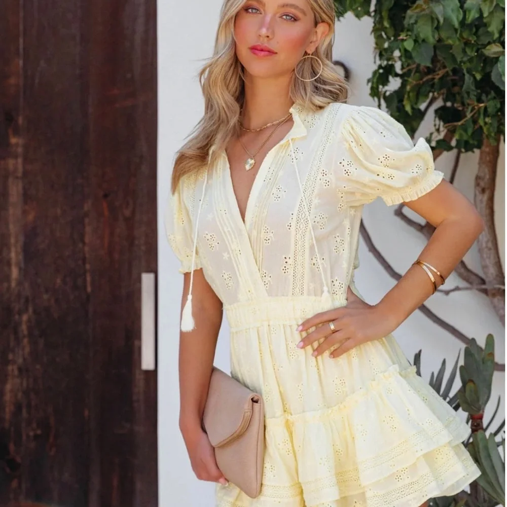 Vici Mini cotton eyelet yellow size large dress - Picture 4 of 5